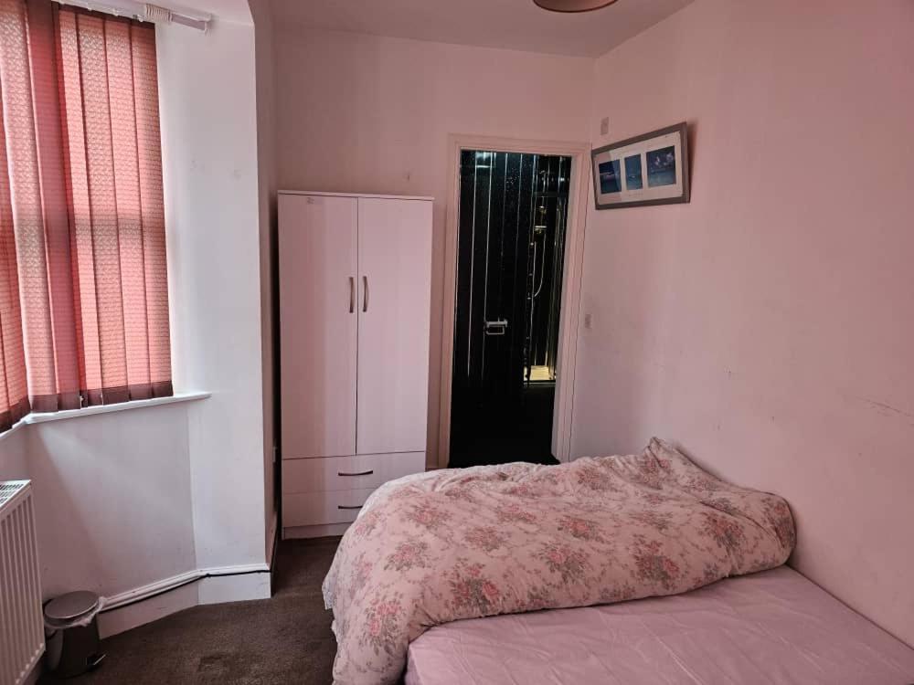 Available Rooms At Buckingham Road Doncaster Zewnętrze zdjęcie
