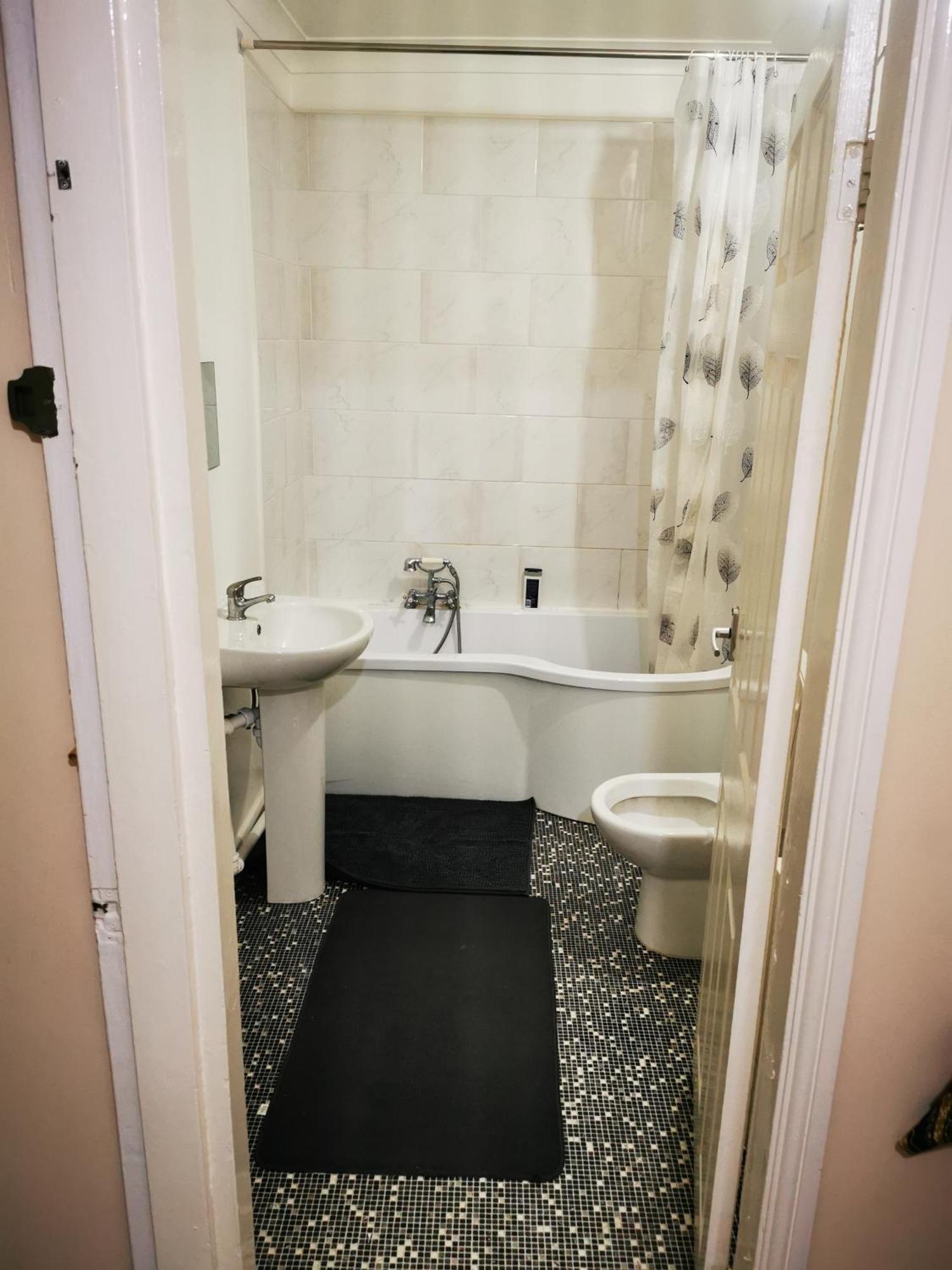 Available Rooms At Buckingham Road Doncaster Zewnętrze zdjęcie